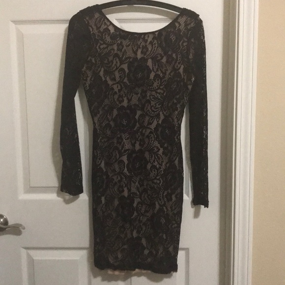 Mystic Dresses & Skirts - Mystic lace long sleeve dress bodycon dress size M